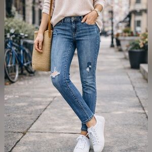 LOFT Modern Skinny Jeans Size 10 Distressed Stretch Denim Mid Rise